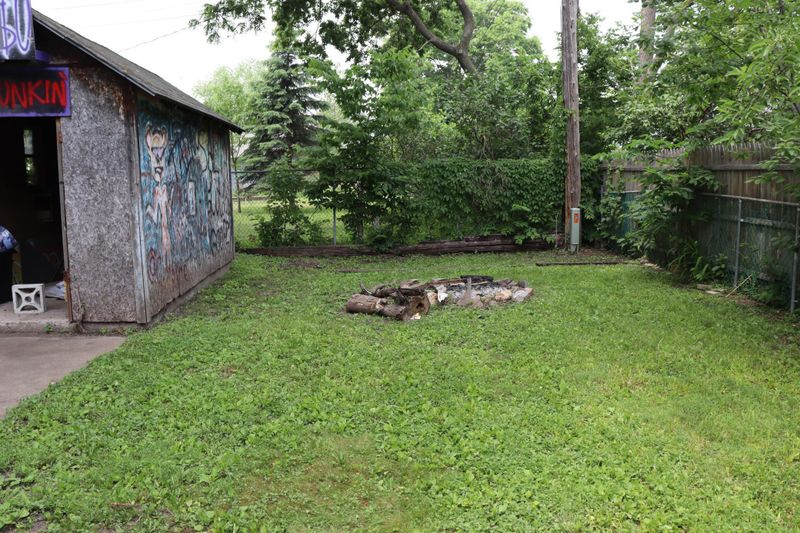 367 Grand St, Winona, MN 55987