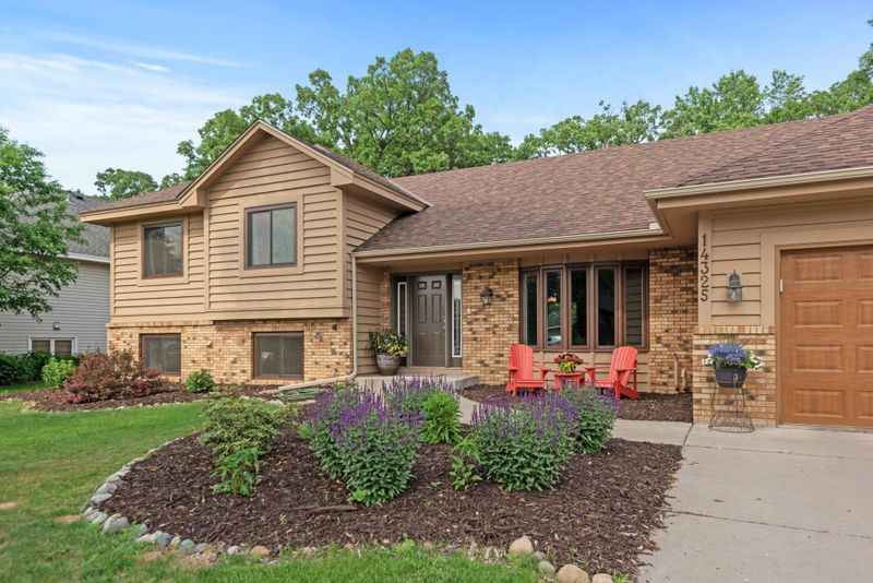 14325 Waco St NW, Andover, MN 55303