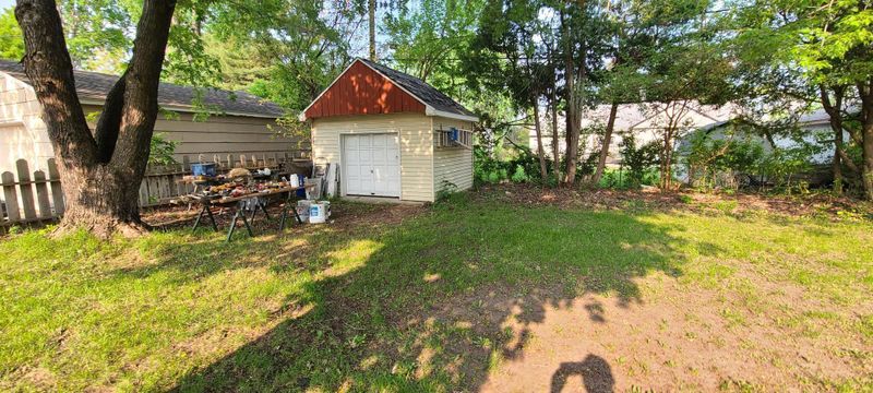 5930 Camden Ave N, Brooklyn Center, MN 55430