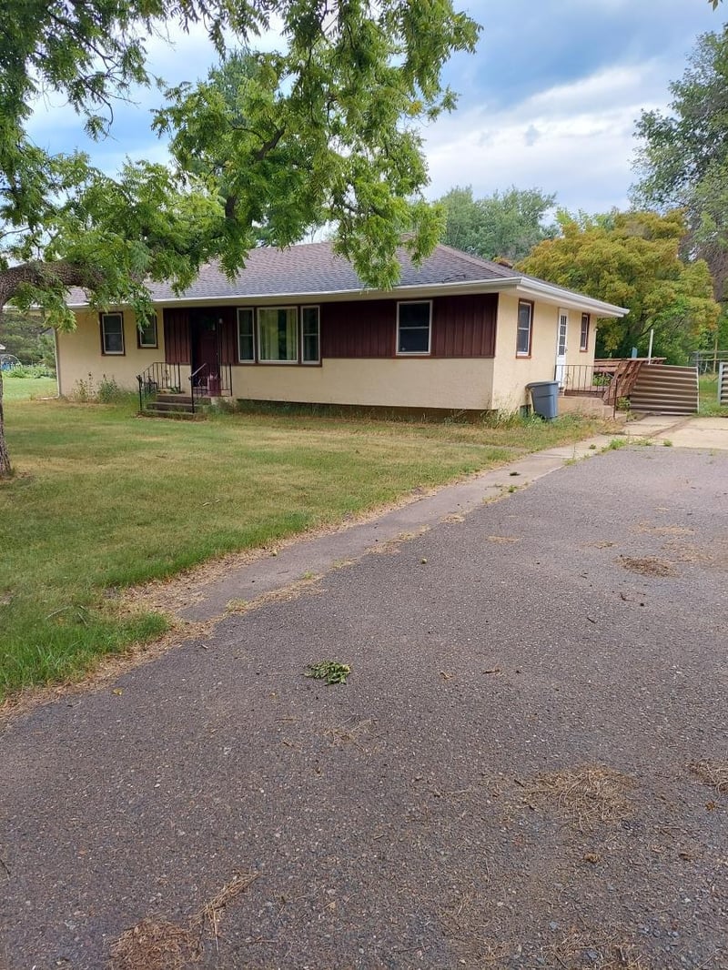 2053 229th Ave NE, East Bethel, MN 55005