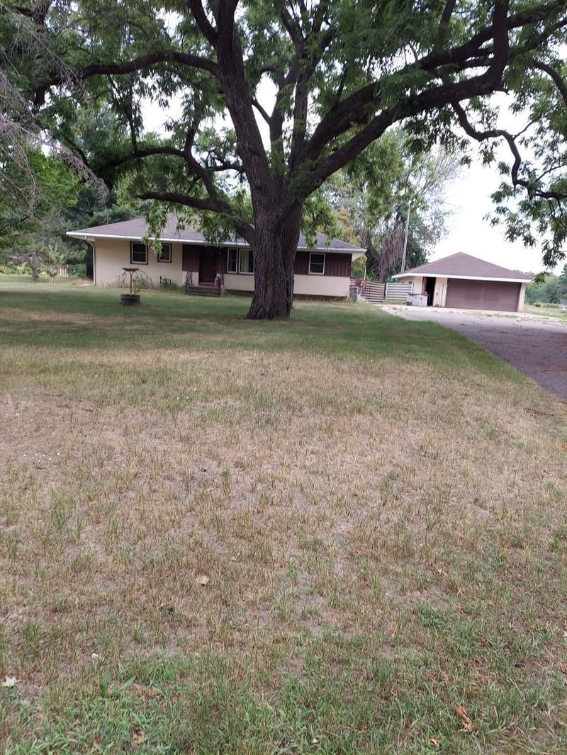 2053 229th Ave NE, East Bethel, MN 55005