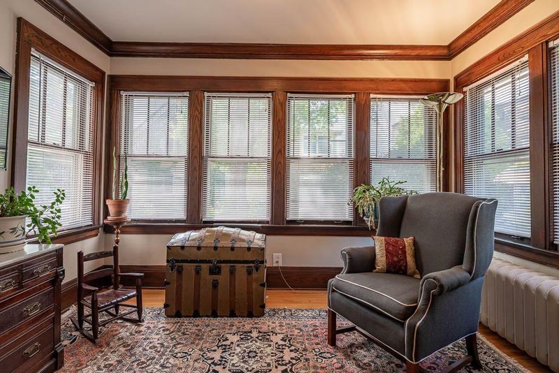 1554 Hague Ave, Saint Paul, MN 55104