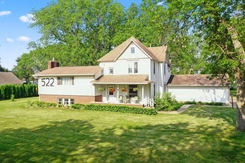 522 Center Ave N, Blooming Prairie, MN 55917