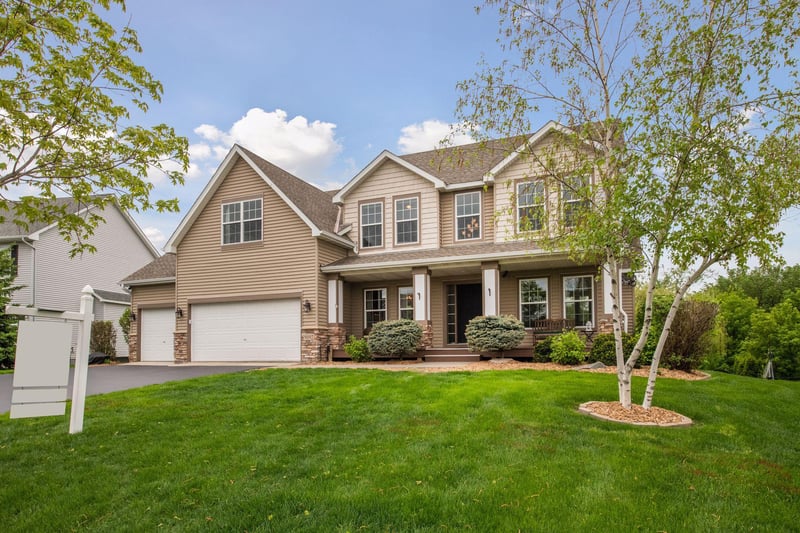 9592 Glacier Rd, Saint Bonifacius, MN 55375
