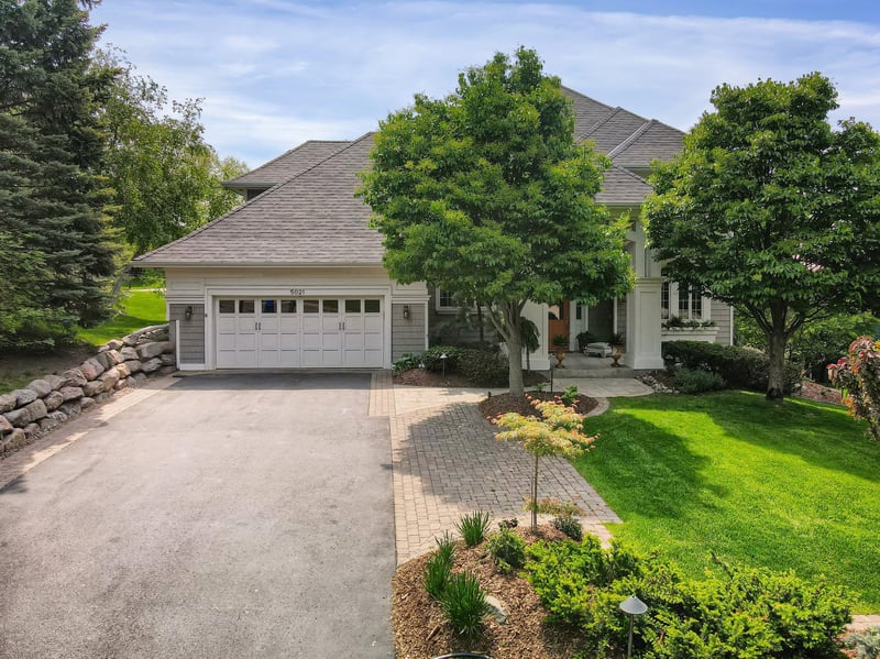 5021 Park Ter, Edina, MN 55436