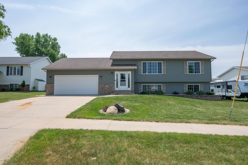 708 4th St NE, Byron, MN 55920