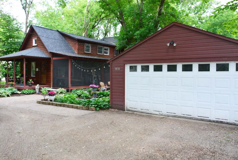 1830 Stillwater St, White Bear Twp, MN 55110