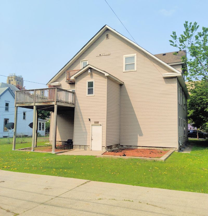2811 11th Ave S, Minneapolis, MN 55407