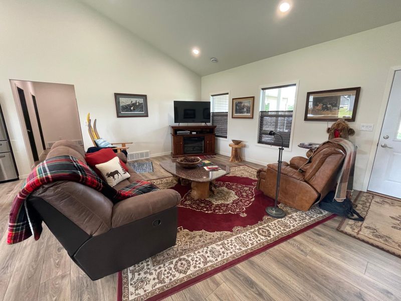 1002 8th Ave NW, Perham, MN 56573