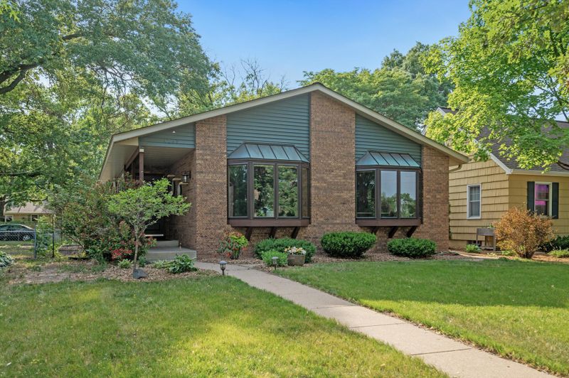 4267 Drew Ave N, Robbinsdale, MN 55422