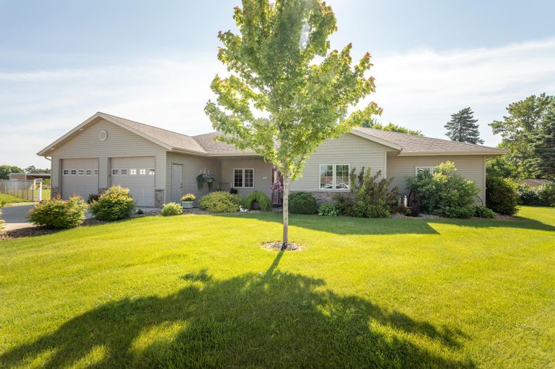 634 Dewberry Ln, Alexandria, MN 56308