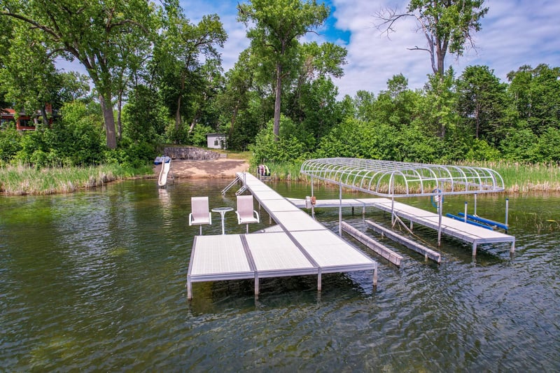 42240 E Big Mcdonald Dr, Dent, MN 56528