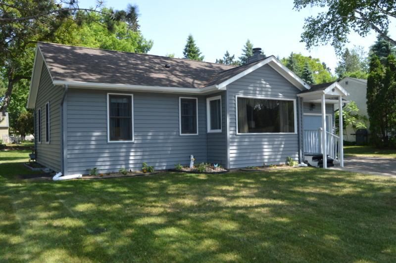 1419 S 6th St, Brainerd, MN 56401