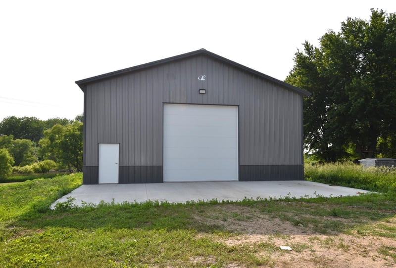 Lot 21 S Church Ave, Hills, MN 56138