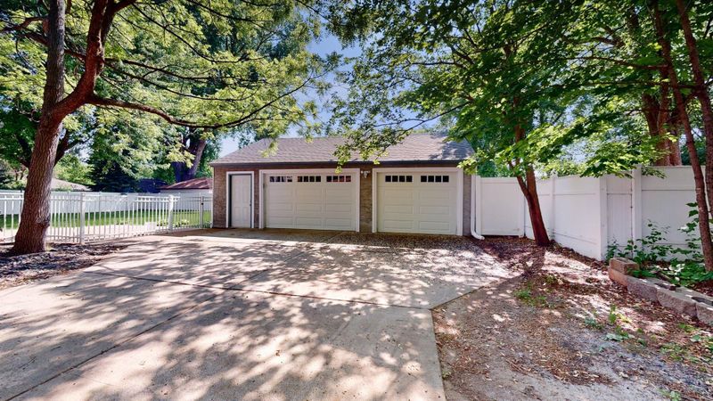 3929 Johnson St NE, Columbia Heights, MN 55421