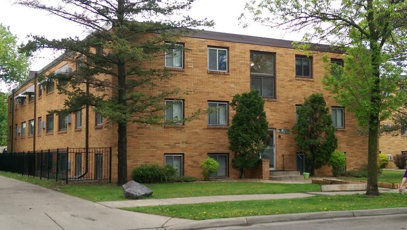 1391 - 1399 Hazelwood St, Saint Paul, MN 55106