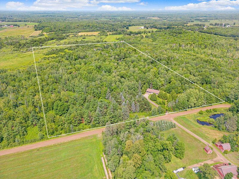 11697 Emma, Hinckley, MN 55037