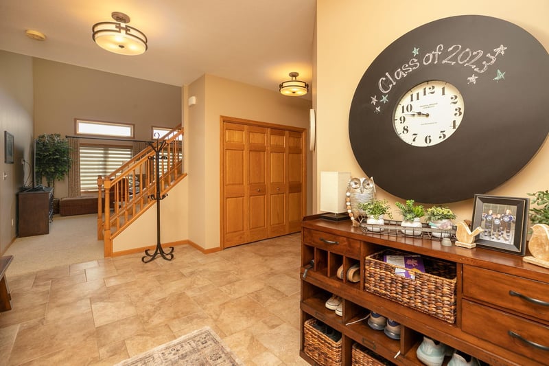 411 2nd St SE, Hayfield, MN 55940
