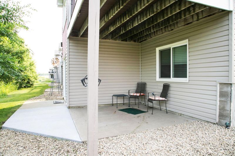12595 Pond View Rd, Zimmerman, MN 55398