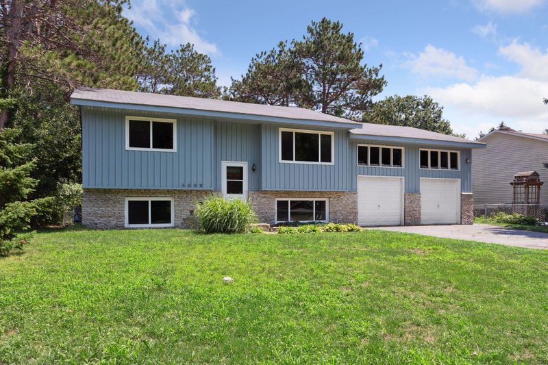 4608 Carolyn Ln, White Bear Lake, MN 55110