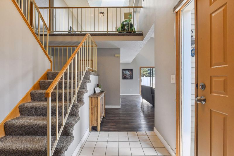 5411 Pompano Dr, Minnetonka, MN 55343