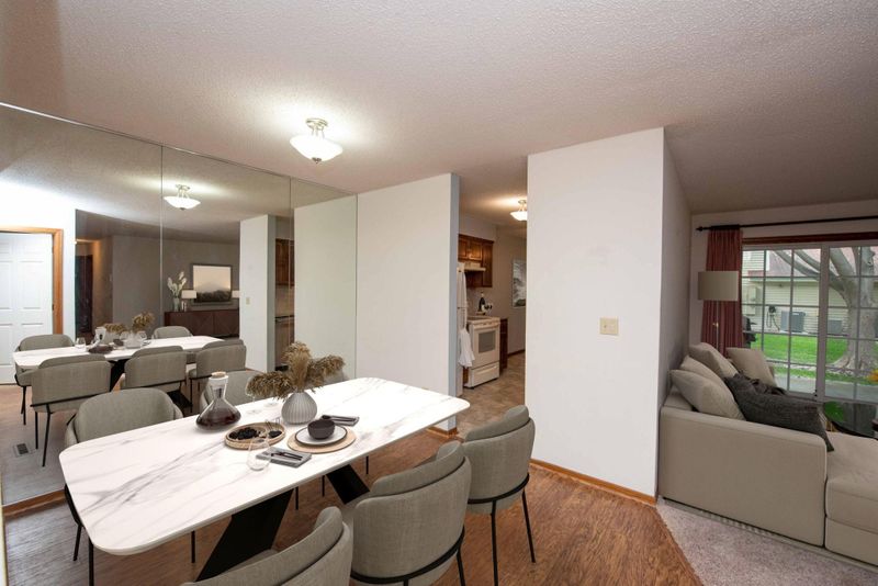1821 County Road E E #1, White Bear Lake, MN 55110