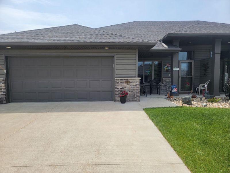 1414 28th St SW, Austin, MN 55912