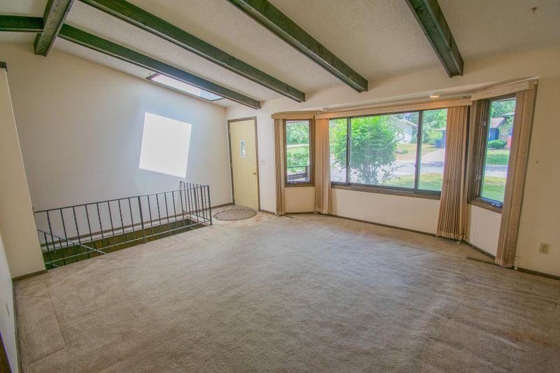 308 Sunrise Ln, Champlin, MN 55316