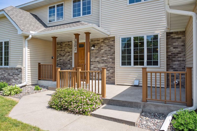 307 Sandpiper Ct, Delano, MN 55328