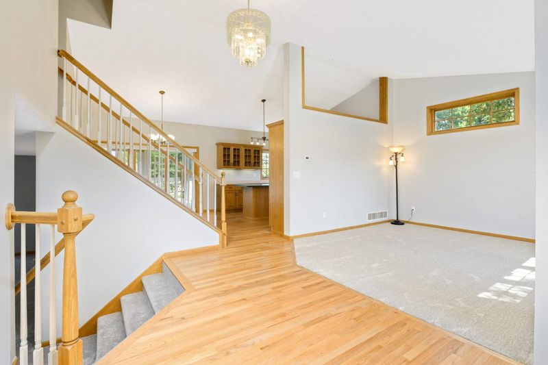 700 S Park Dr, Hastings, MN 55033