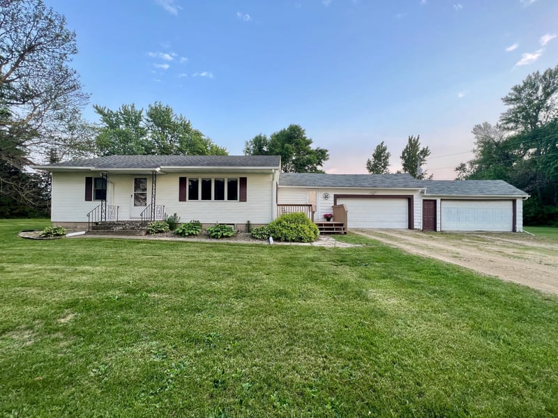65229 210th St, Elkton, MN 55933