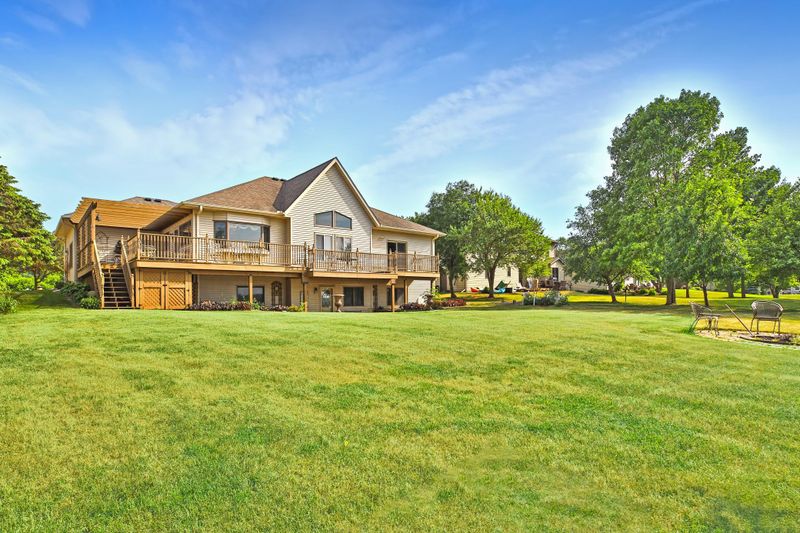 5601 232nd St W, Faribault, MN 55021