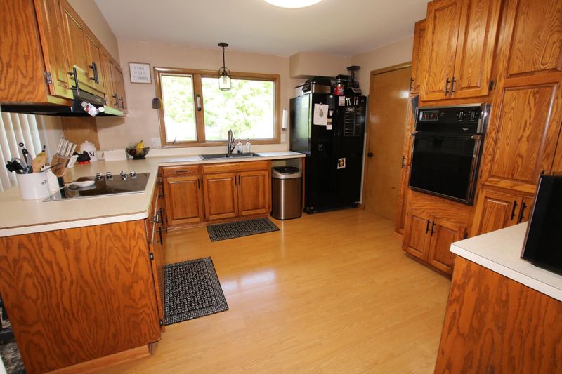 302 Victoria Ave, Carlos, MN 56319