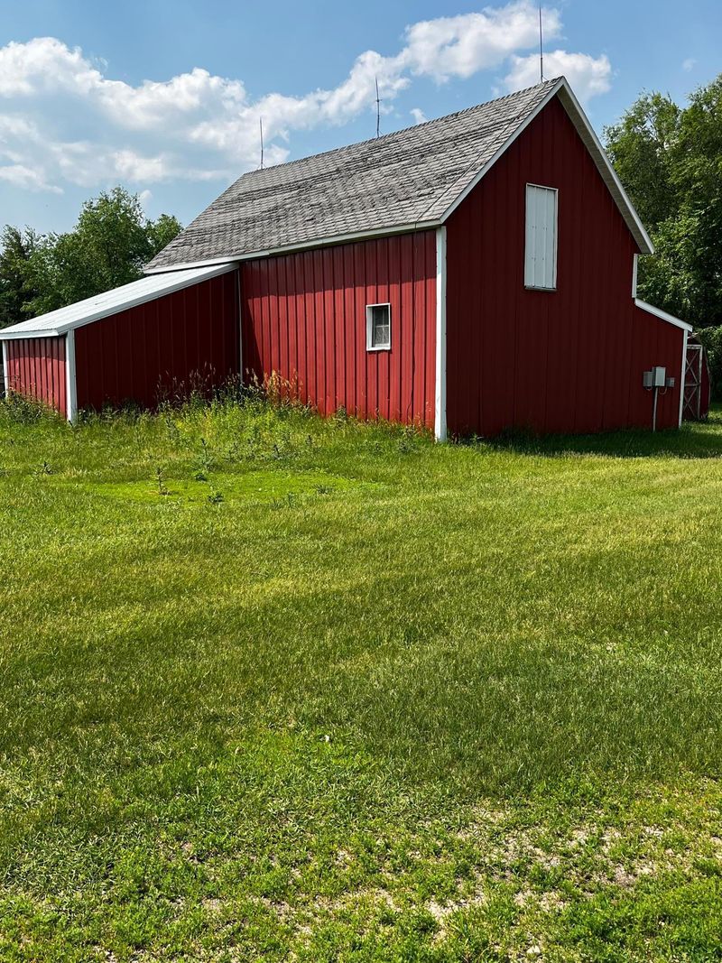 26650 70th St NE, Belgrade, MN 56312