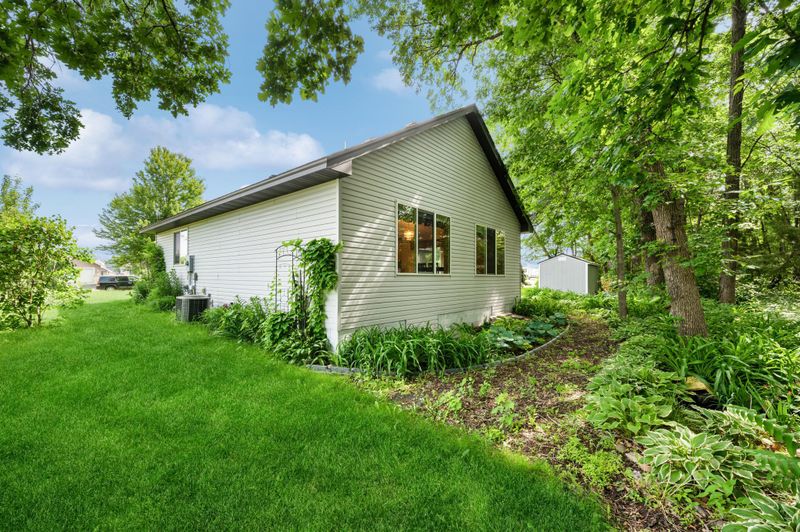 14947 117th St, Becker, MN 55308