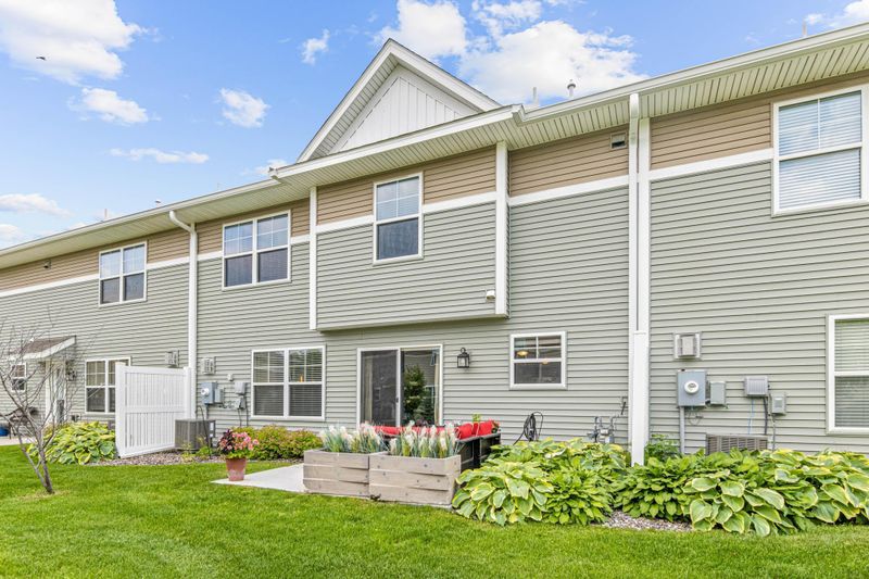 13966 102nd Ave N, Maple Grove, MN 55369