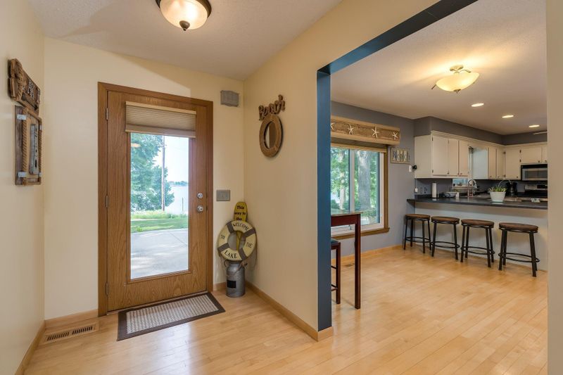 500 Point Ave, Madison Lake, MN 56063