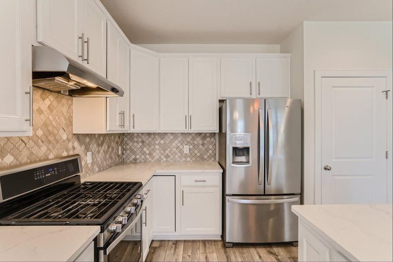 558 Satori Way, Chaska, MN 55318