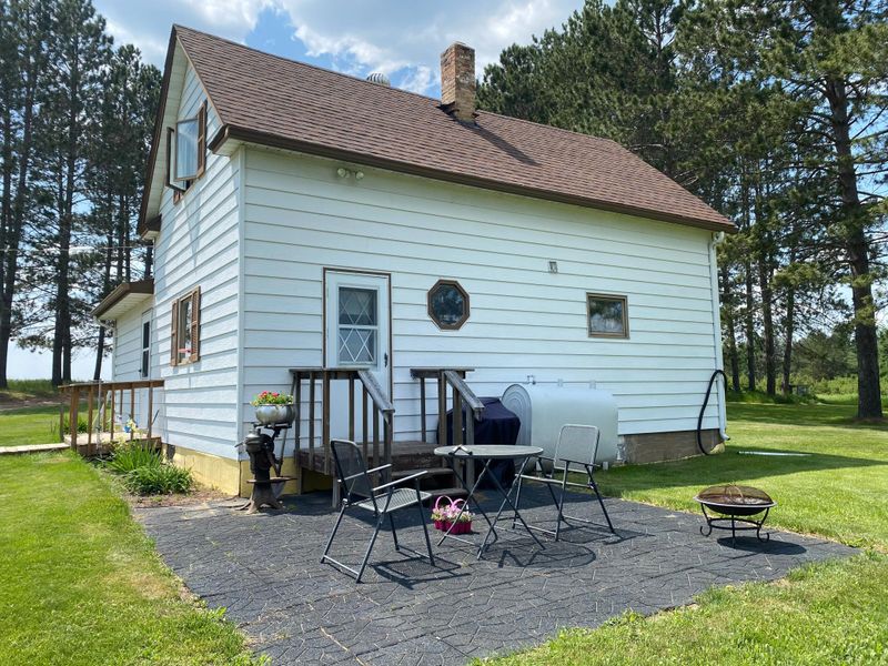 7330 Palo Tia Rd, Embarrass, MN 55732