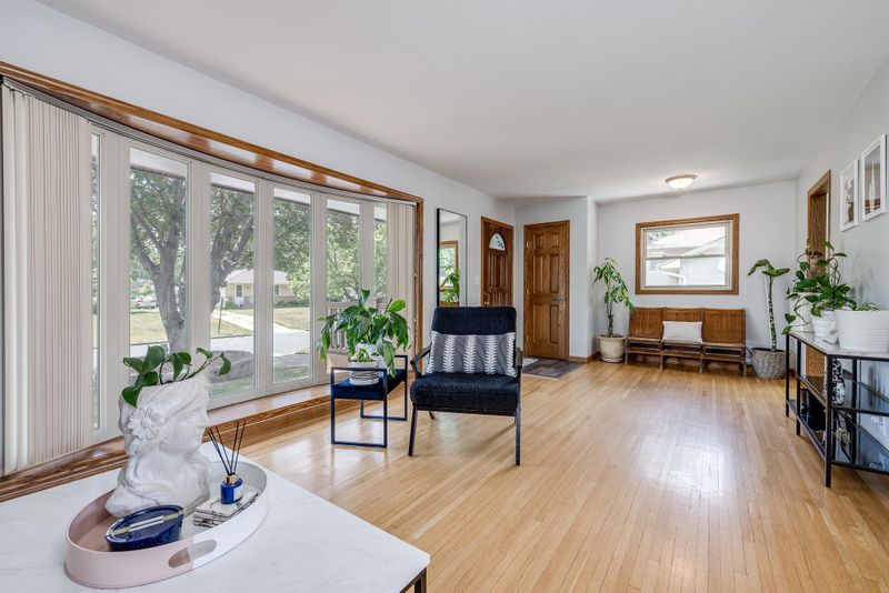 1131 Lynde Dr NE, Fridley, MN 55432