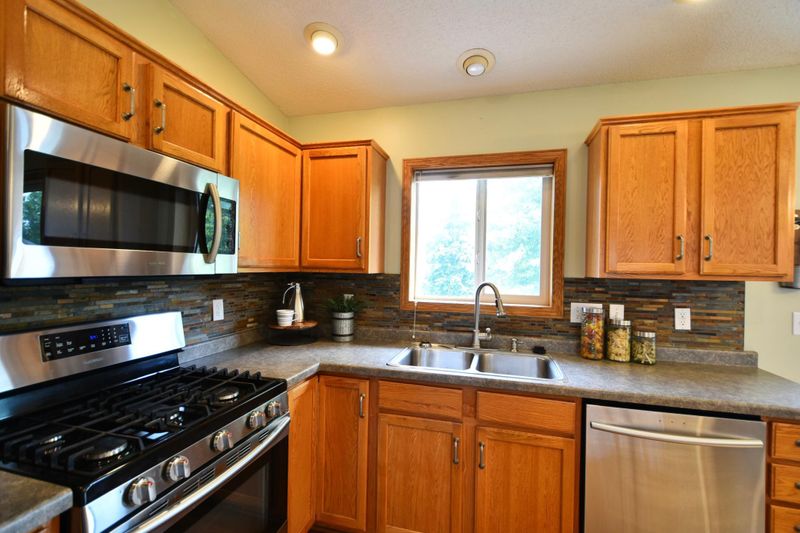 760 19th St, Zumbrota, MN 55992