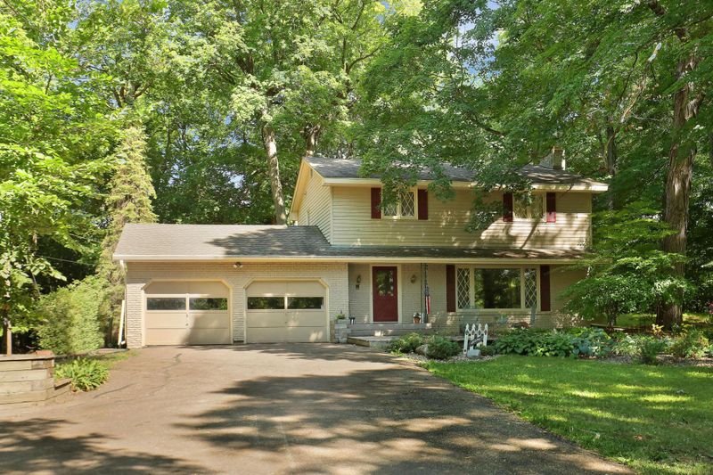 960 N Willow Dr, Long Lake, MN 55356