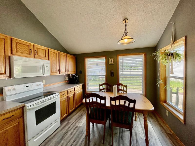 2512 Bemidji Ave N, Bemidji, MN 56601