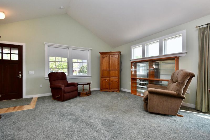 58 Brickyard Ln, Winona, MN 55987