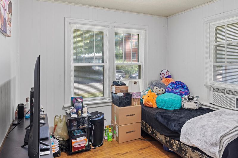 606 Blair Ave, Saint Paul, MN 55103