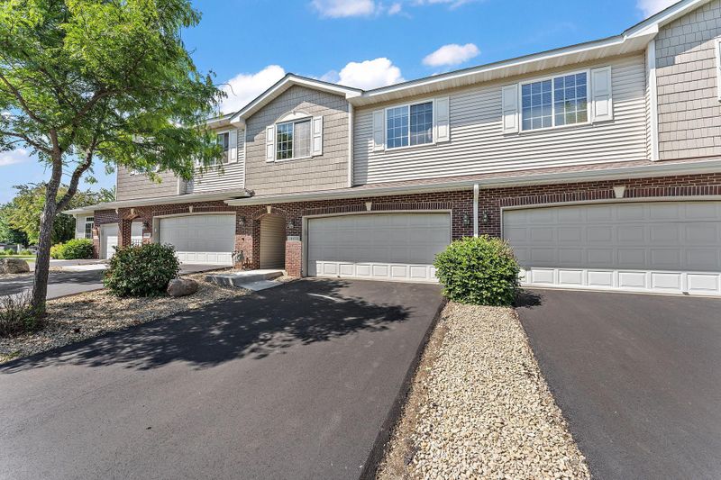 18879 Inca Ave, Lakeville, MN 55044