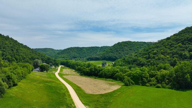 23679 Homer Valley Rd, Winona, MN 55987