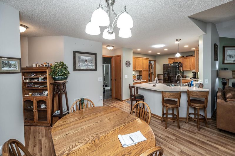 822 Roundhouse St, Shakopee, MN 55379