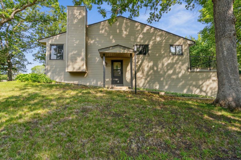 4405 Arden View Ct, New Brighton, MN 55112