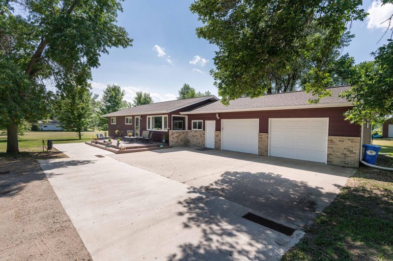 23397 County Highway 1, Fergus Falls, MN 56537